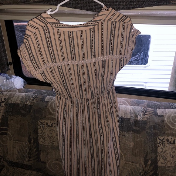 Maternity dress - Picture 3 of 3